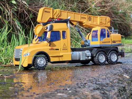 Remote control construction - control,